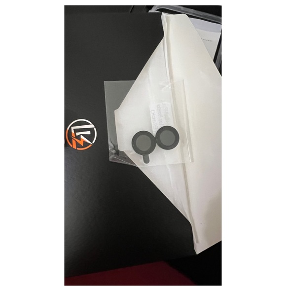 LK IPhone 14 max clear case and black case 2 screen protectors and camera covers - Picture 2 of 6